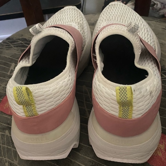 Sorel Size 8 Kinetic Impact Strap White Pink Slip-on Float
Sneaker DUAL IMPACT - Picture 8 of 15